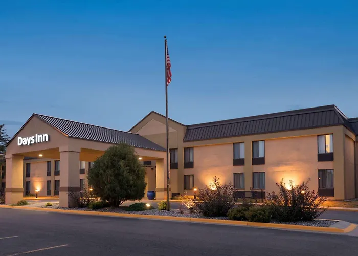 Days By Wyndham - West Acres Fargo