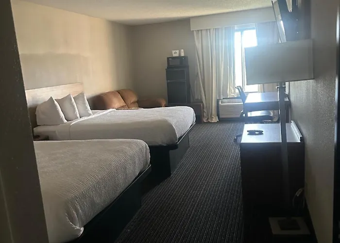 Days By Wyndham - West Acres Hotel Fargo