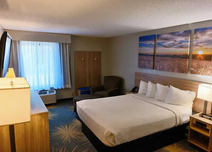 Days By Wyndham - West Acres Fargo
