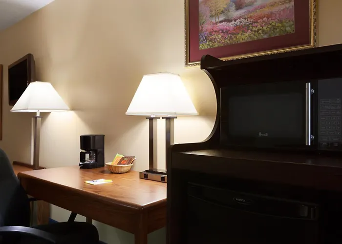 Days By Wyndham - West Acres Hotel Fargo