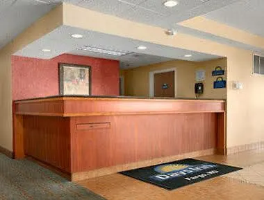 Days By Wyndham - West Acres Fargo