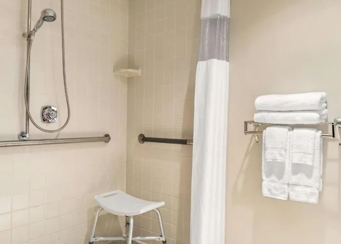 Hotel Days By Wyndham - West Acres Fargo